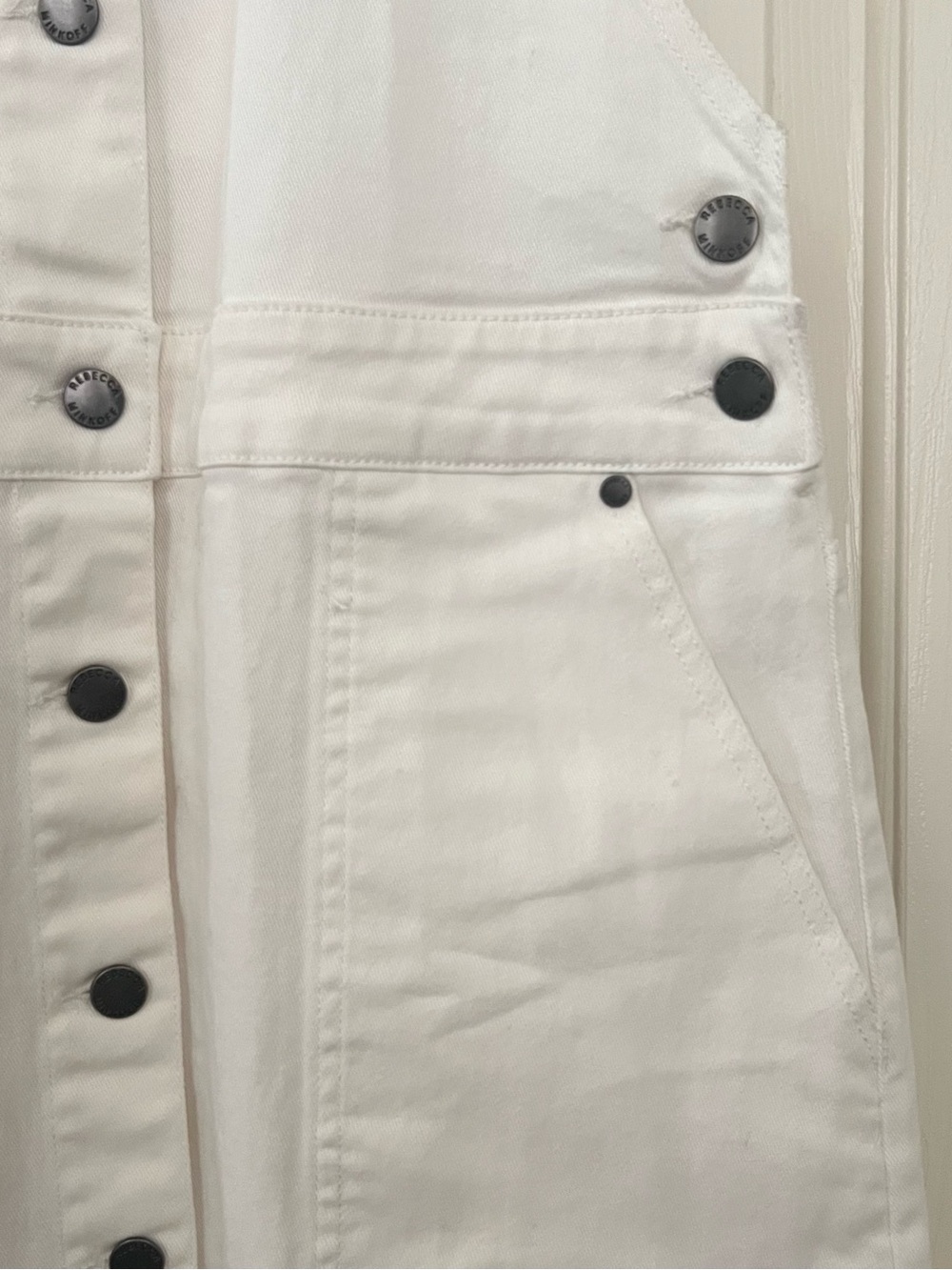 Rebecca Minkoff White Denim Button-Front Overall overalls skirt - Picture 4 of 12